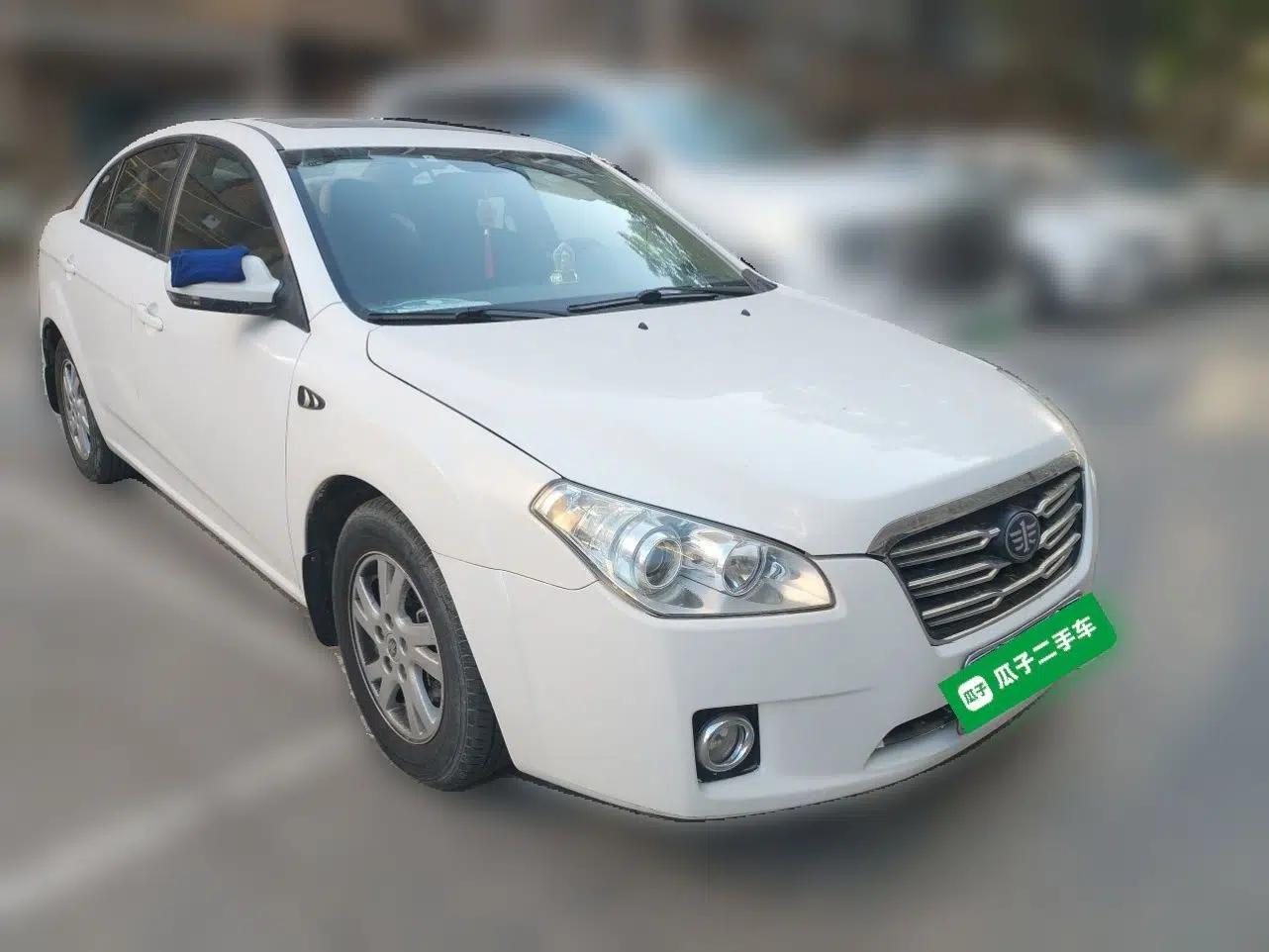 Bestune B50 2012 1.6L manual sunroof version — миниатюра 3
