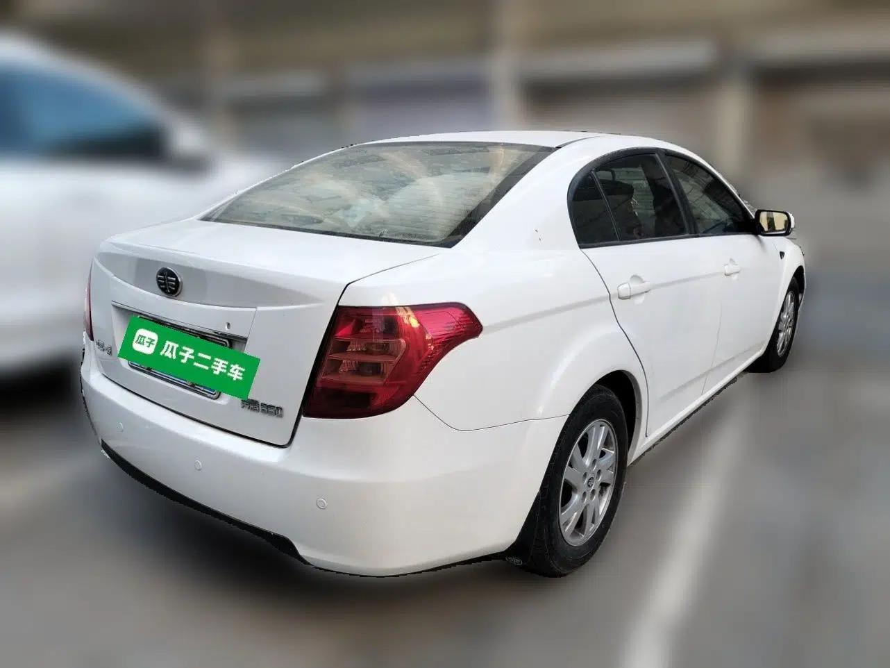 Bestune B50 2012 1.6L manual sunroof version — миниатюра 6