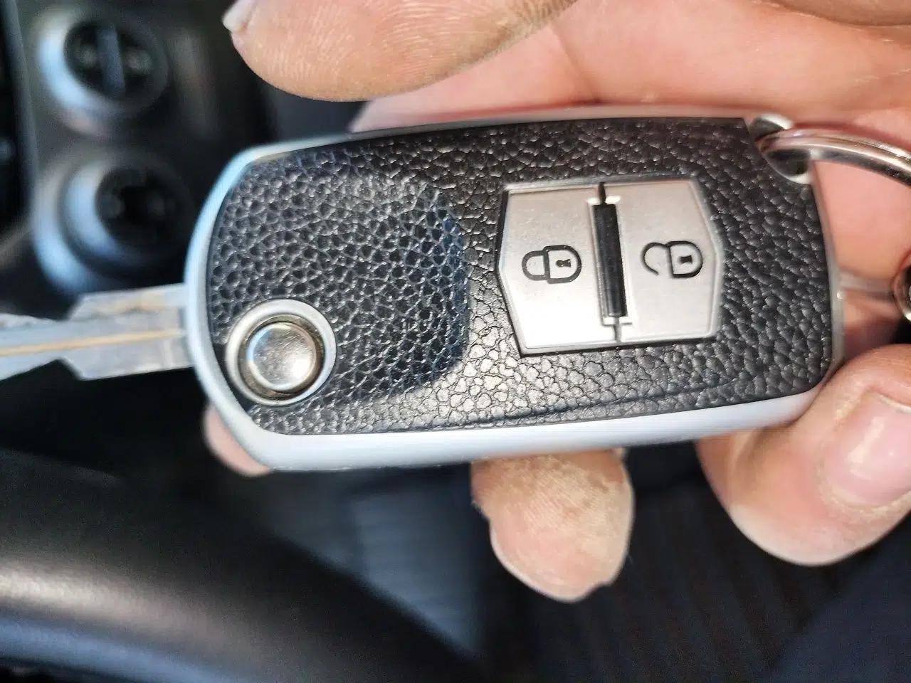 Bestune B50 2012 1.6L manual sunroof version — миниатюра 9