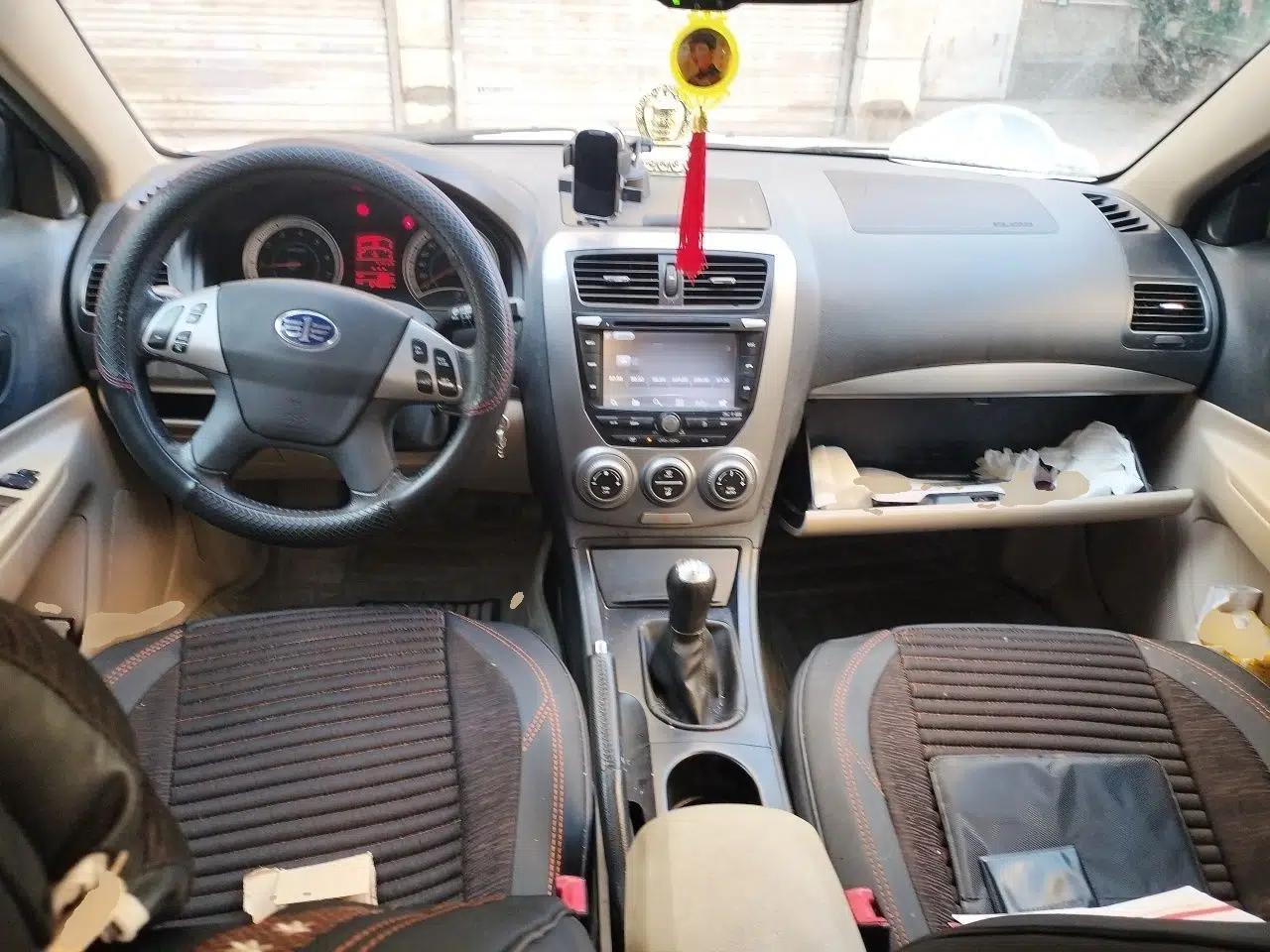 Bestune B50 2012 1.6L manual sunroof version — миниатюра 10