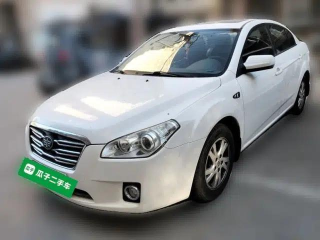 Bestune B50 2012 1.6L manual sunroof version