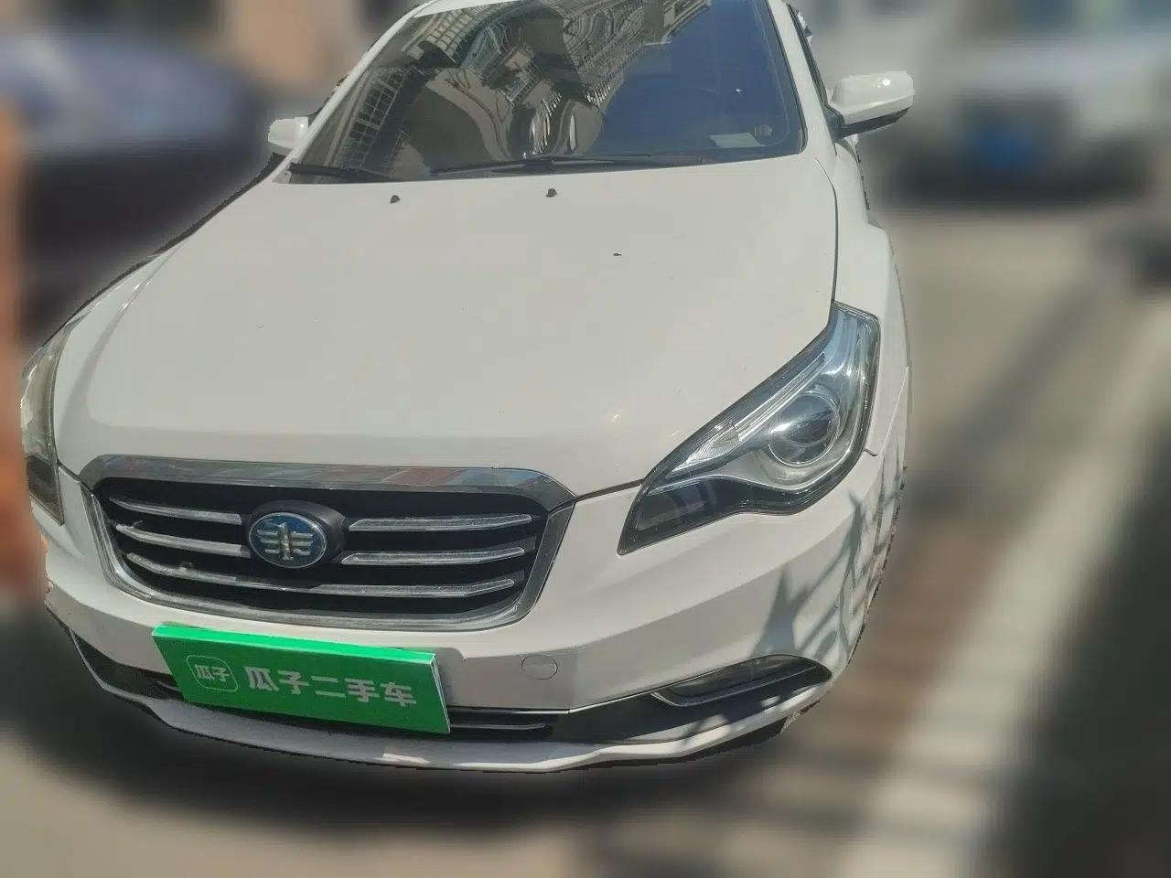 Bestune B50 2013 1.6L automatic luxury version — миниатюра 1