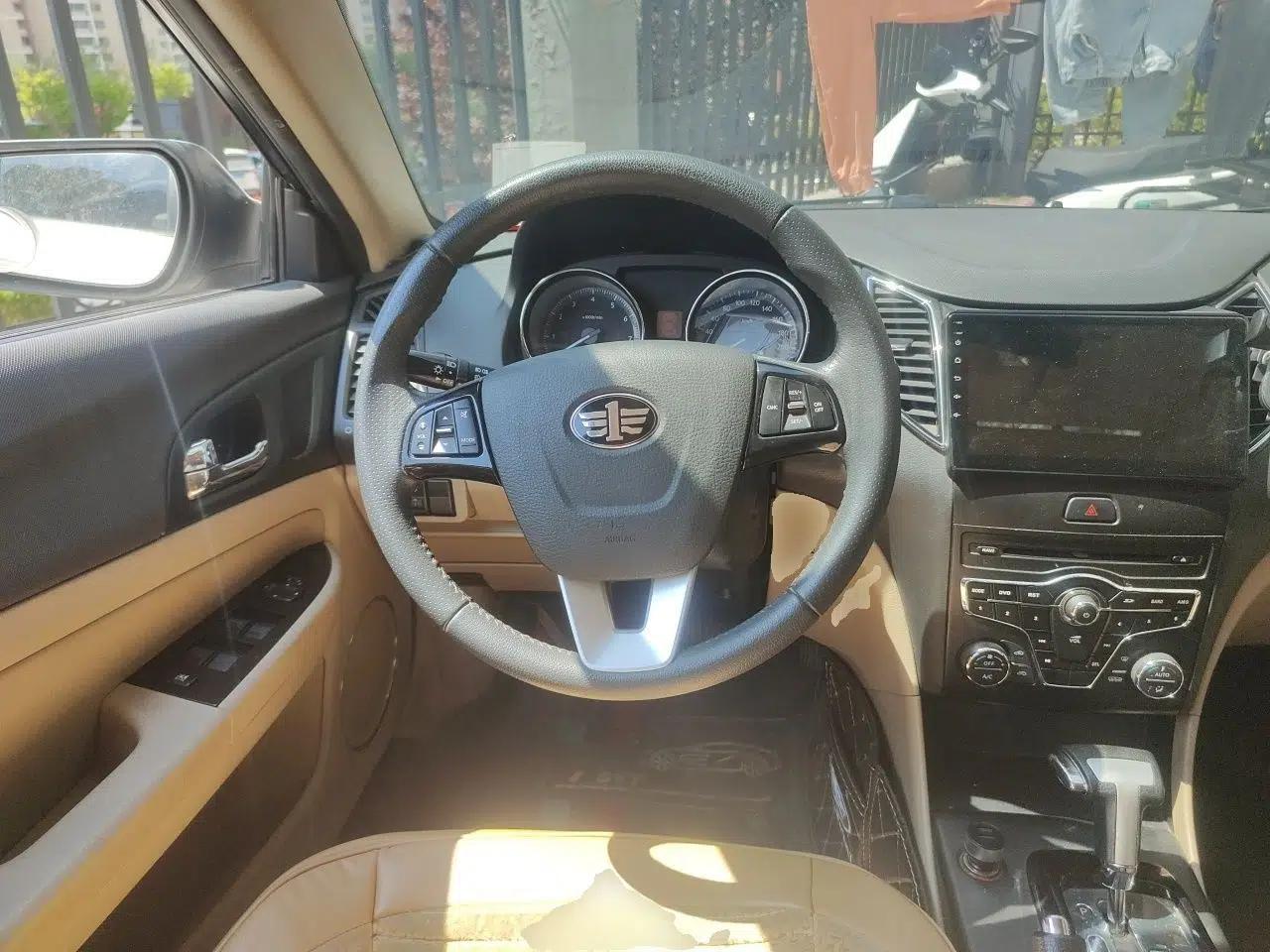 Bestune B50 2013 1.6L automatic luxury version — миниатюра 11