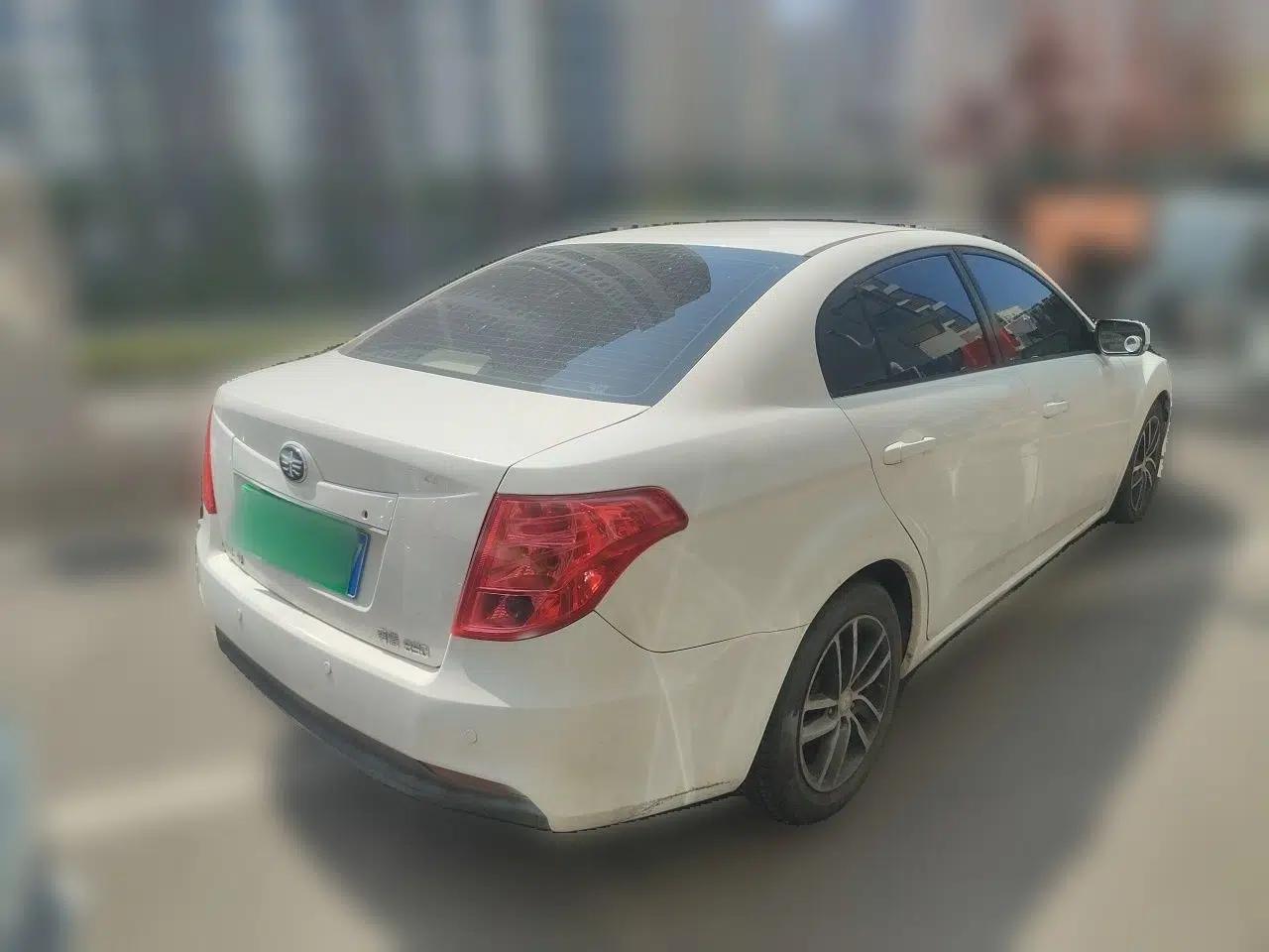 Bestune B50 2013 1.6L automatic luxury version — миниатюра 6
