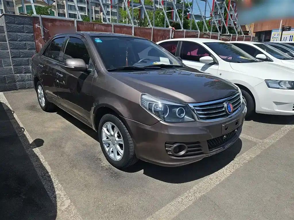 King Kong 2015 Sedan 1.5L Manual Super Comfort Edition — миниатюра 8