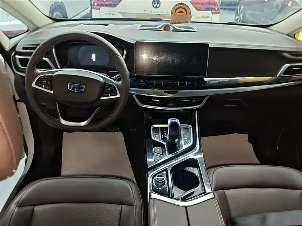 Jiaji New Energy 2019 1.5TD PHEV Premium Edition — миниатюра 10