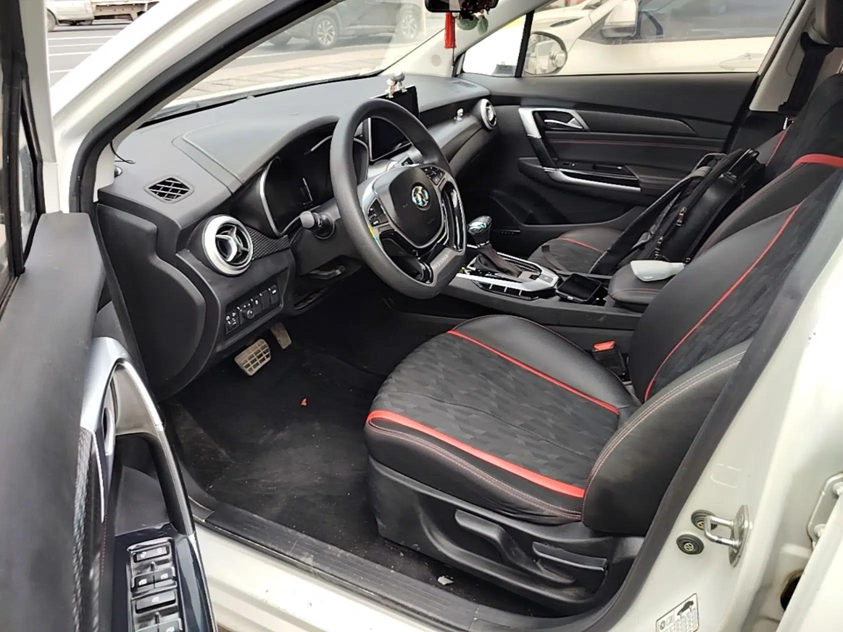 BAIC Senova D50 2019 1.5L CVT Luxury Edition China V — миниатюра 19