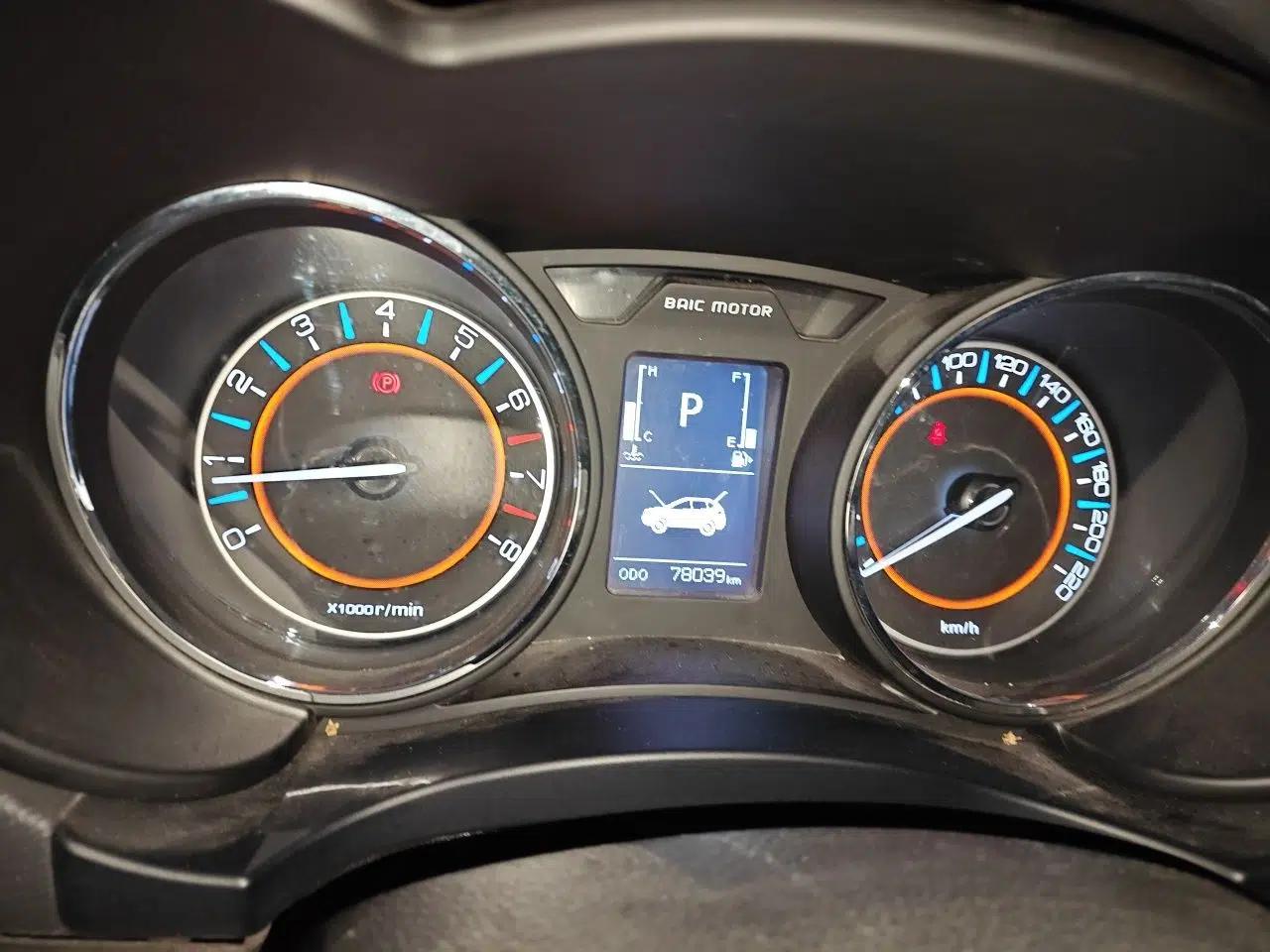 BAIC Senova X55 2016 1.5T CVT Comfort Version — миниатюра 12