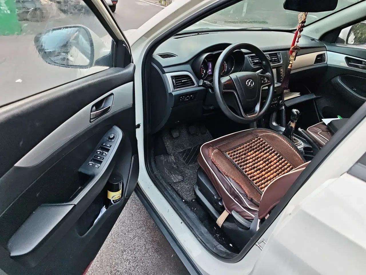 BAIC Senova X55 2016 1.5L Manual Comfort Version — миниатюра 17