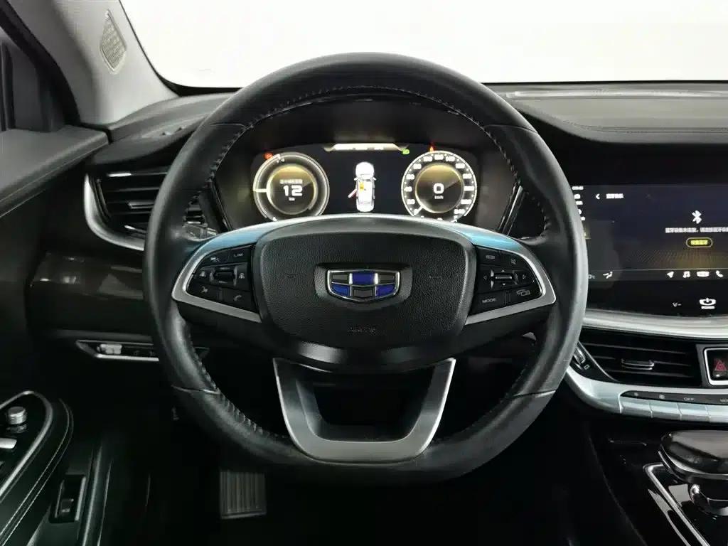 Geely Borui New Energy 2018 1.5T PHEV Premium Edition — миниатюра 11