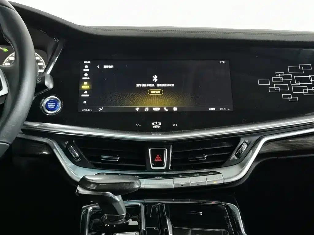 Geely Borui New Energy 2018 1.5T PHEV Premium Edition — миниатюра 12