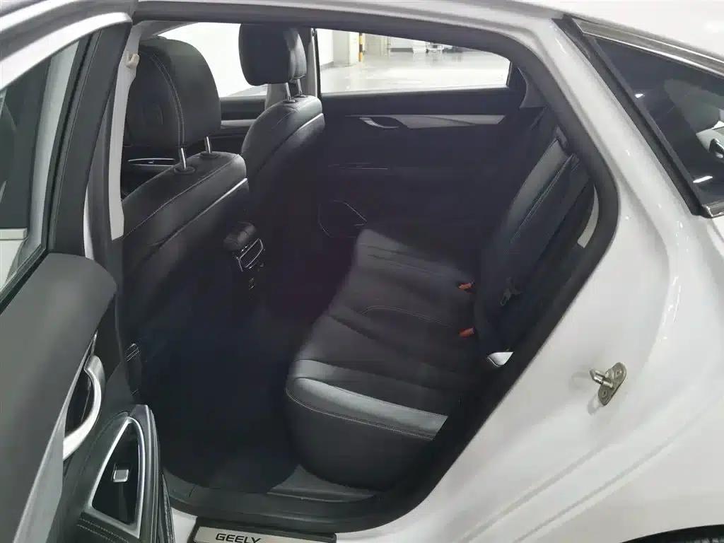 Geely Borui New Energy 2018 1.5T PHEV Premium Edition — миниатюра 15