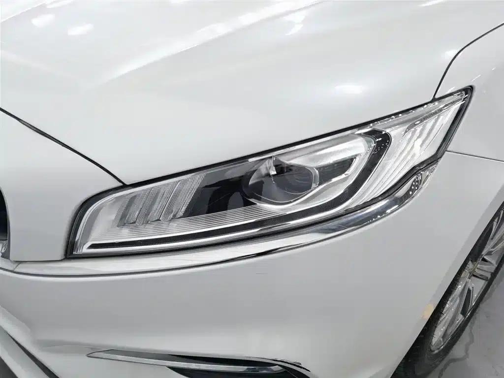 Geely Borui New Energy 2018 1.5T PHEV Premium Edition — миниатюра 7