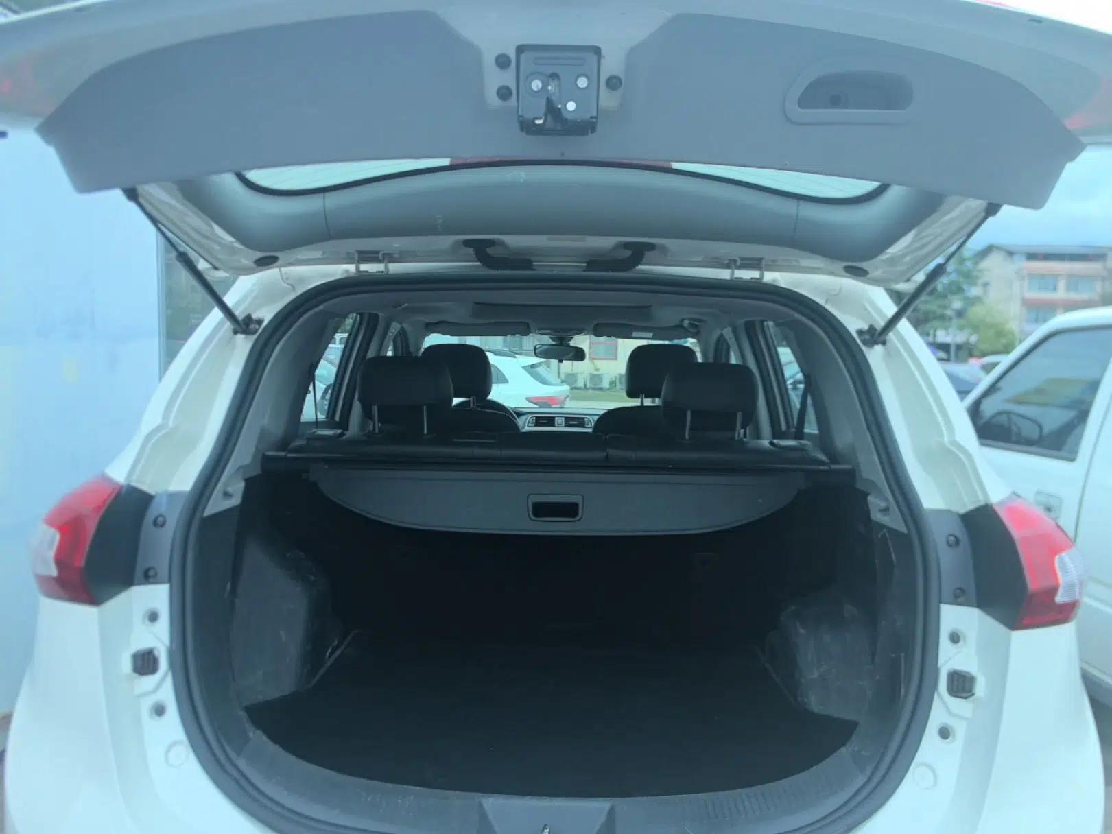 BAIC Senova X65 2015 2.0T Automatic Elite Model — миниатюра 22