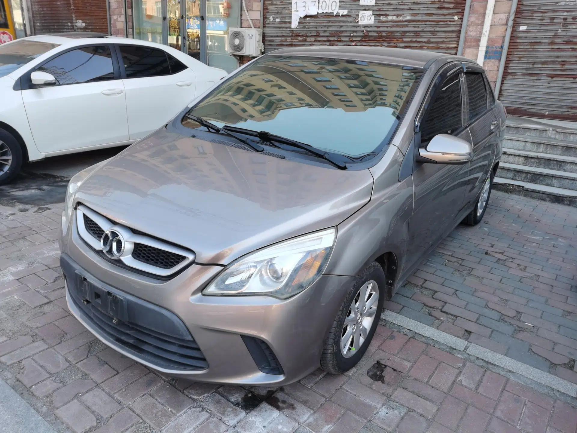 BAIC Senova D20 2015 Sedan 1.3L Manual Joy Edition — миниатюра 1