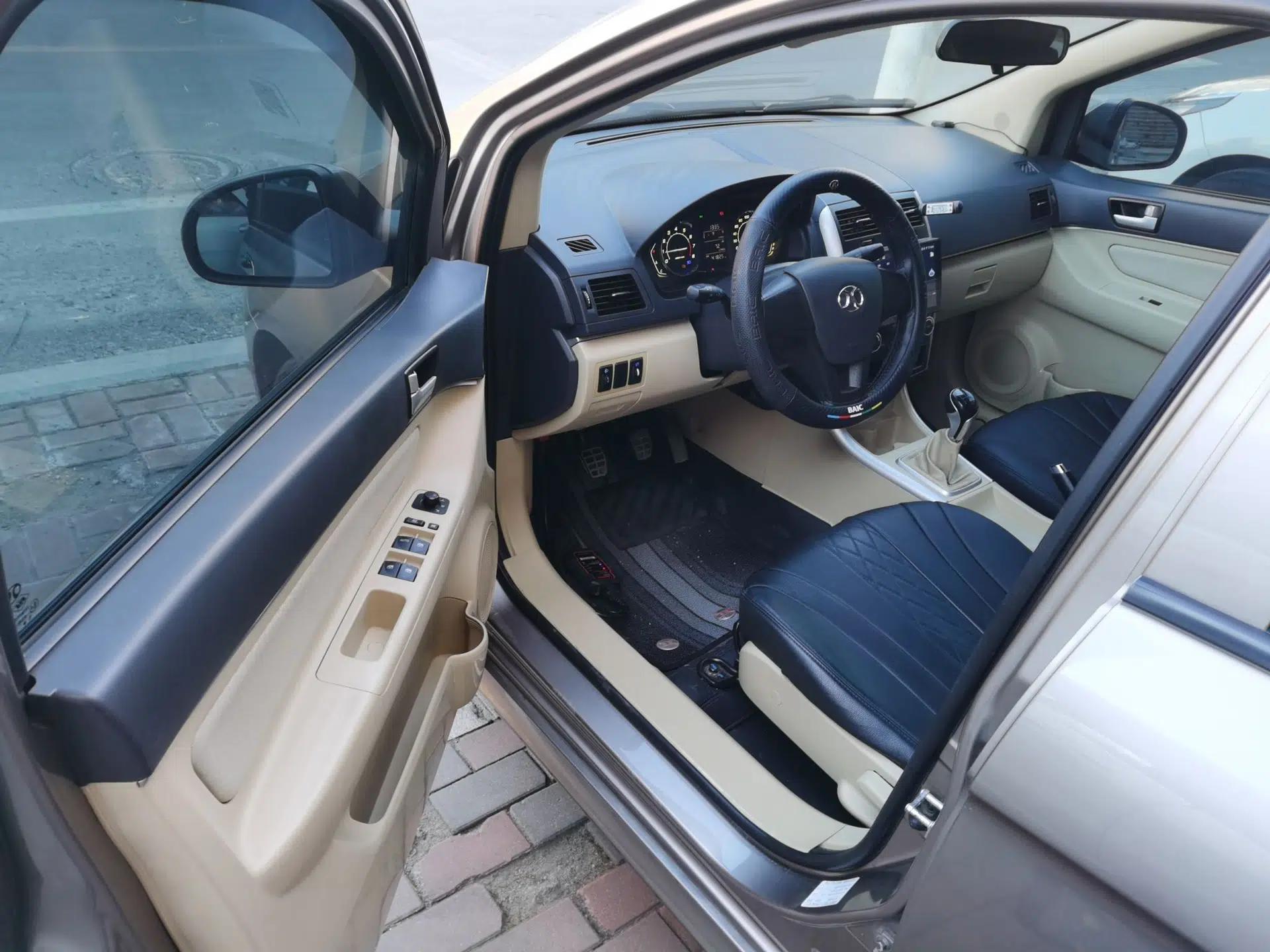 BAIC Senova D20 2015 Sedan 1.3L Manual Joy Edition — миниатюра 21