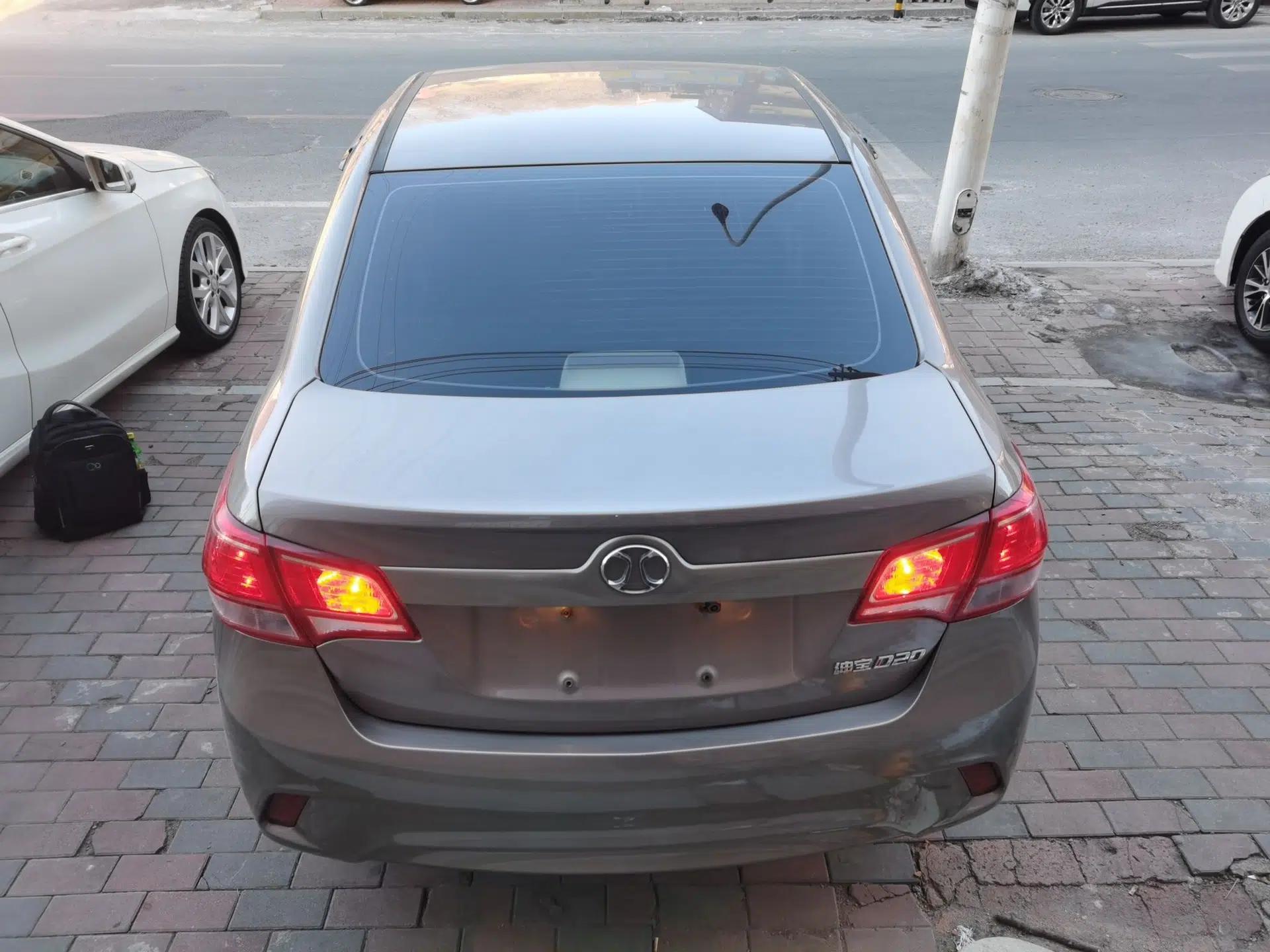 BAIC Senova D20 2015 Sedan 1.3L Manual Joy Edition — миниатюра 6