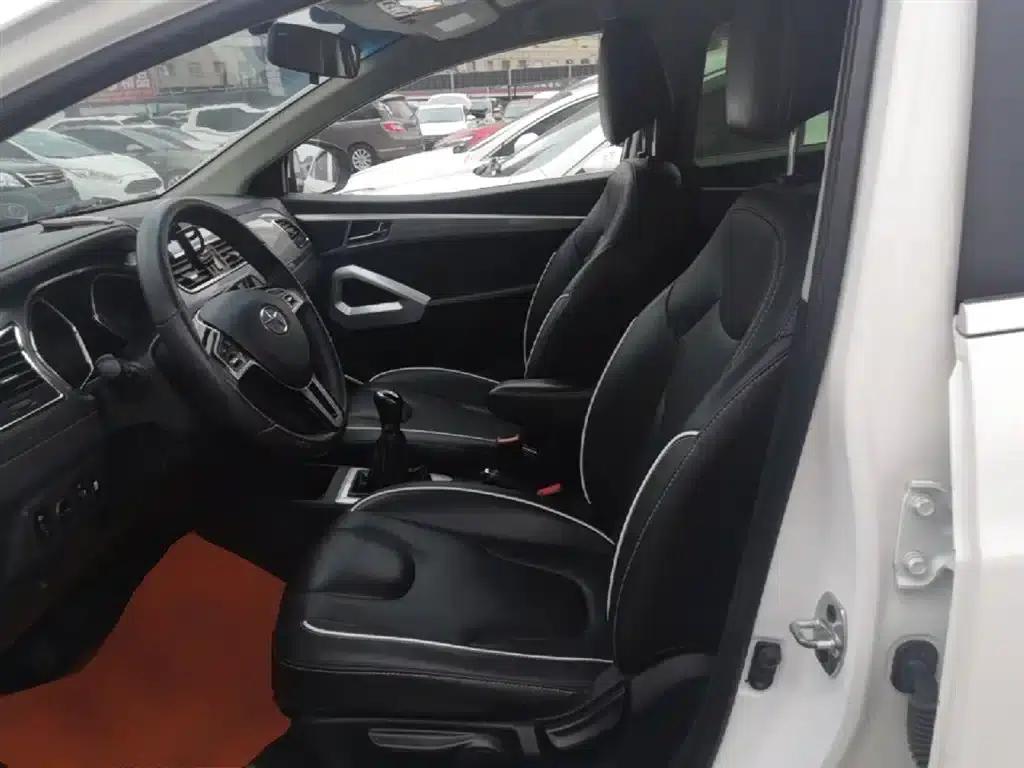 Refine S2 2015 1.5L Manual Deluxe Smart Edition — миниатюра 15