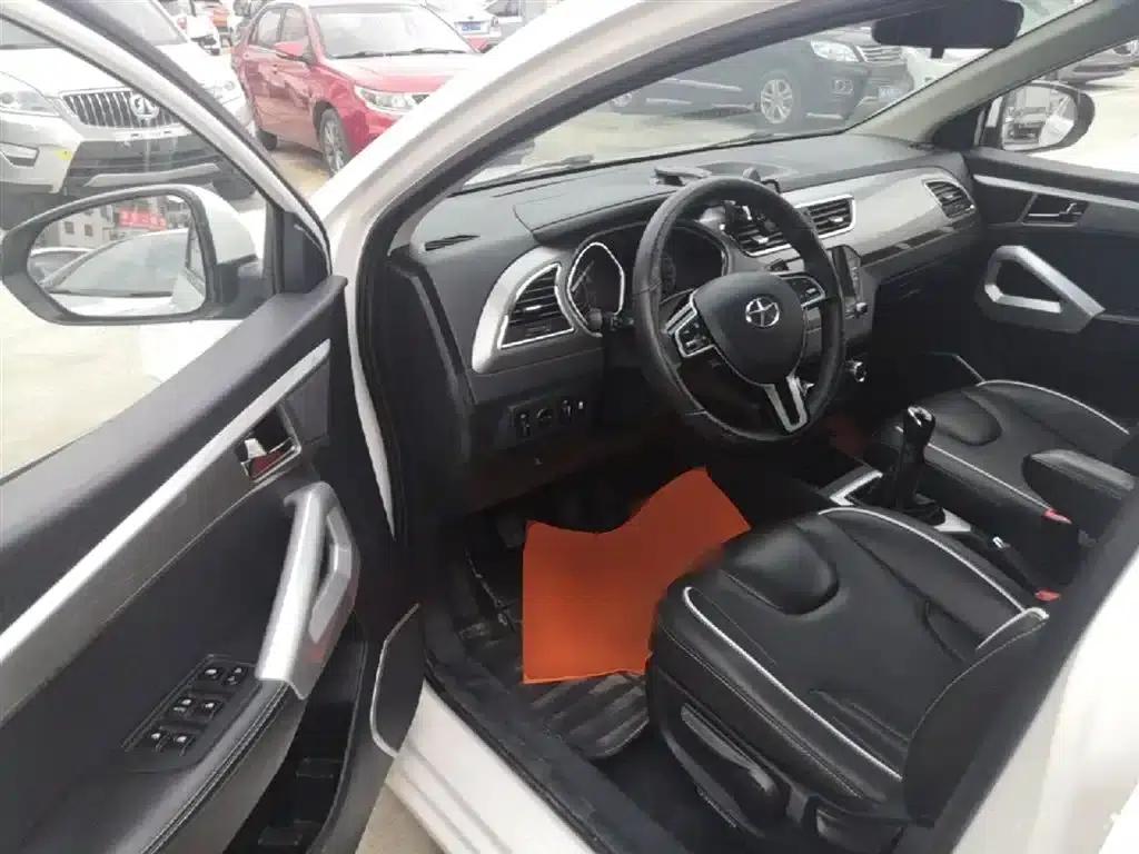 Refine S2 2015 1.5L Manual Deluxe Smart Edition — миниатюра 16