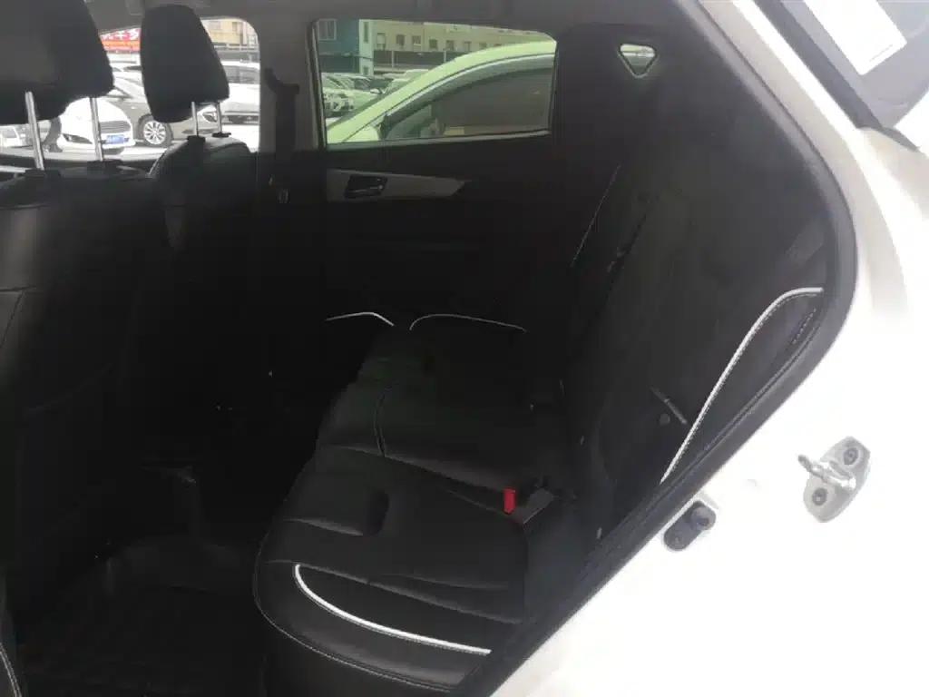 Refine S2 2015 1.5L Manual Deluxe Smart Edition — миниатюра 17