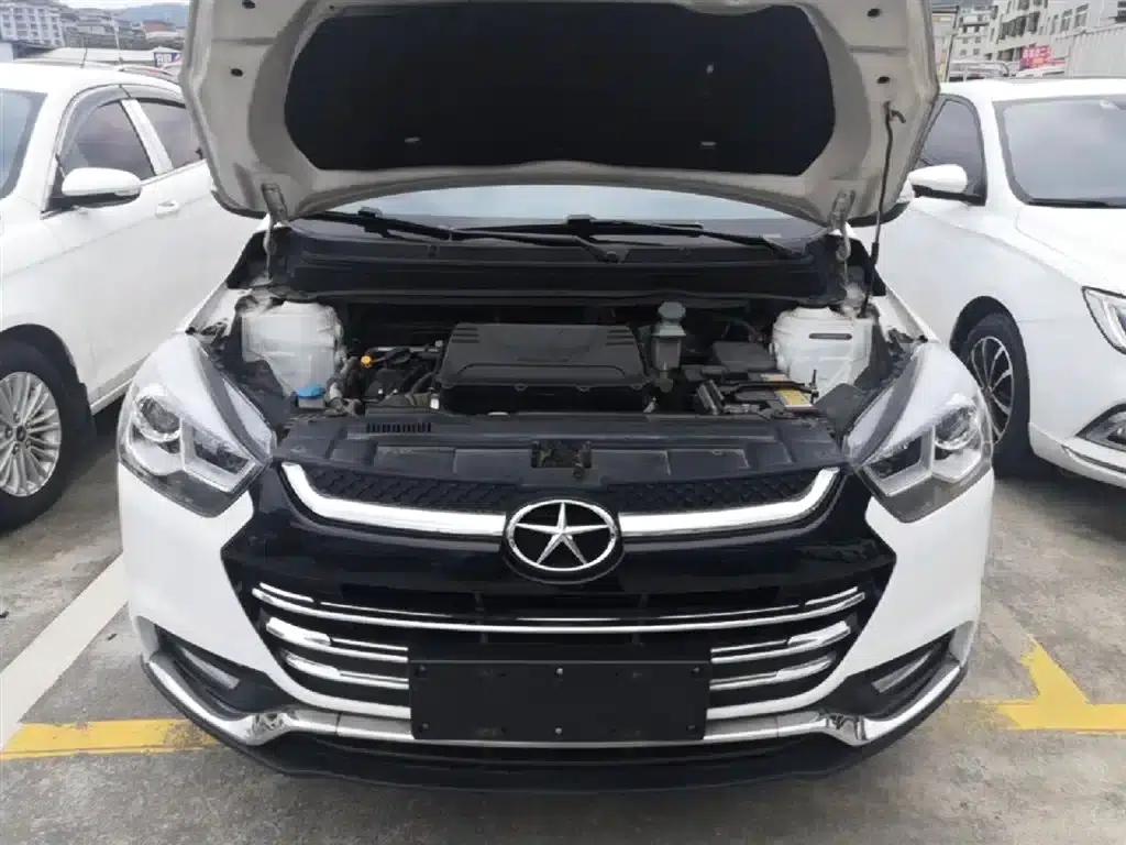 Refine S2 2015 1.5L Manual Deluxe Smart Edition — миниатюра 20