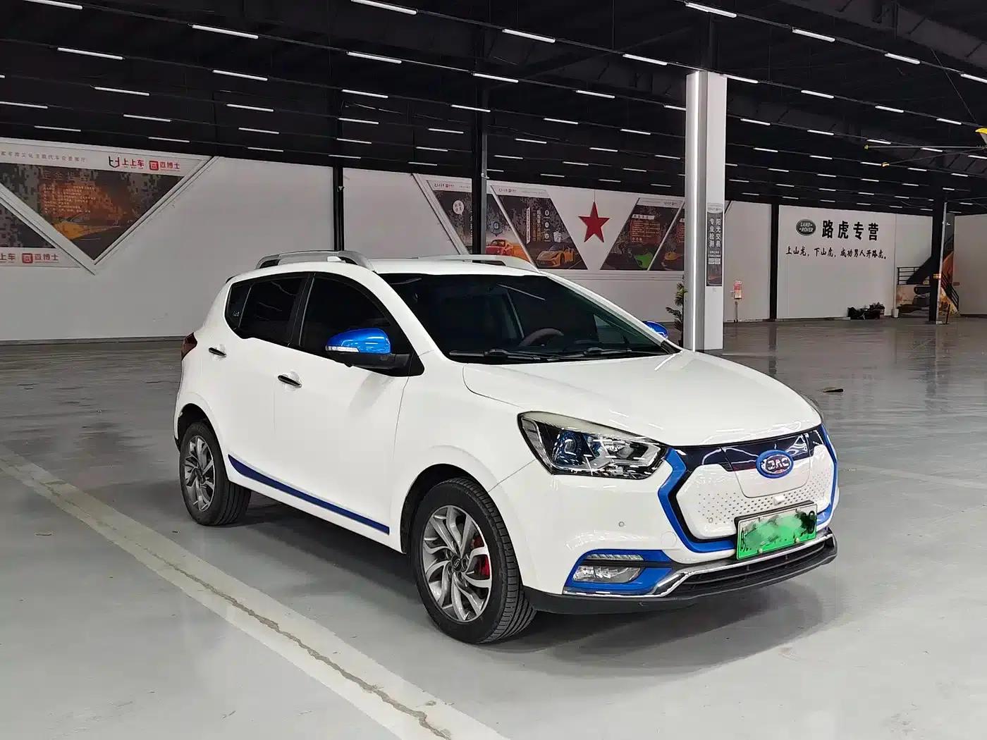 JAC iEV7S 2018 Smart Edition — миниатюра 3