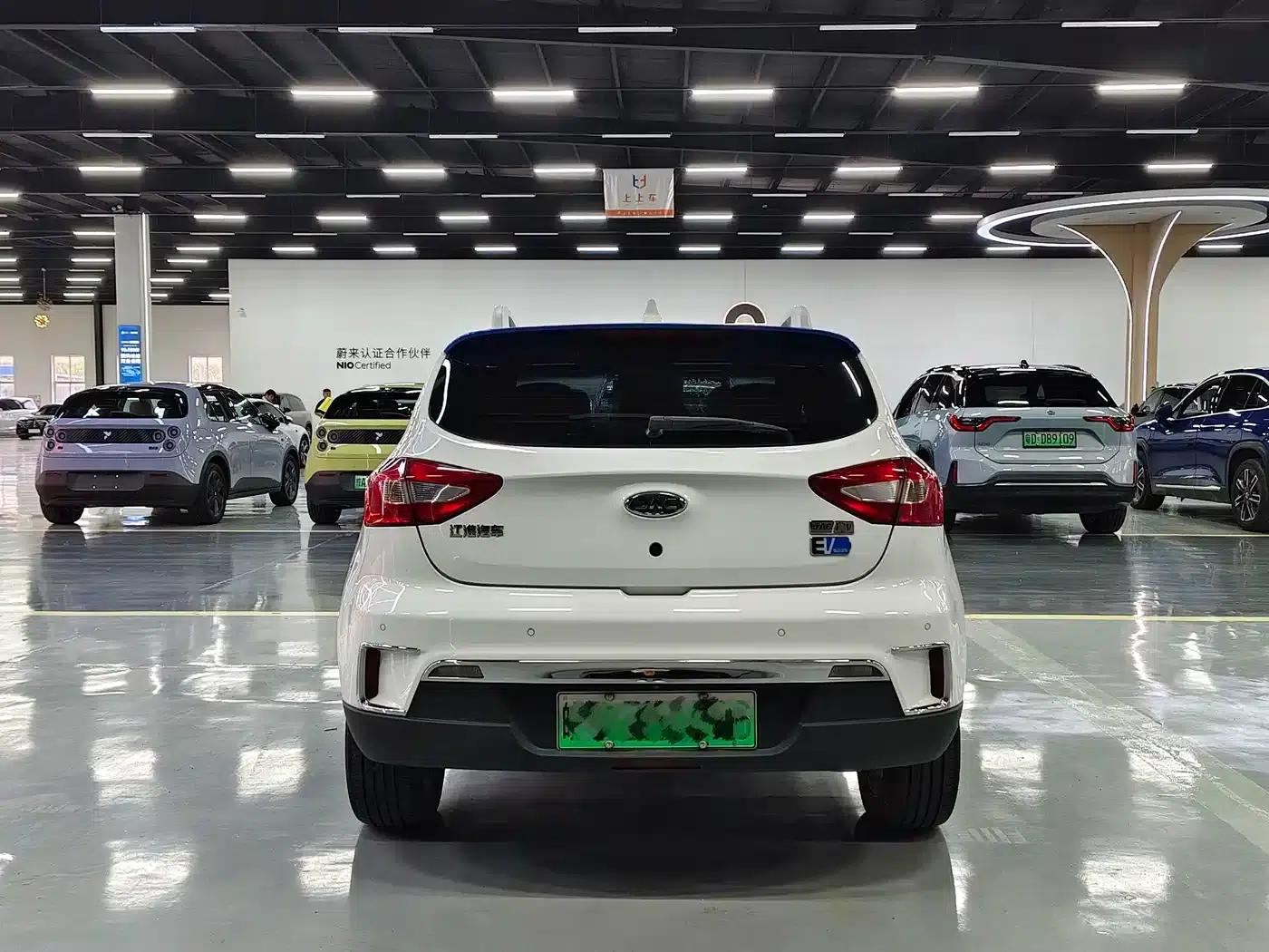 JAC iEV7S 2018 Smart Edition — миниатюра 5