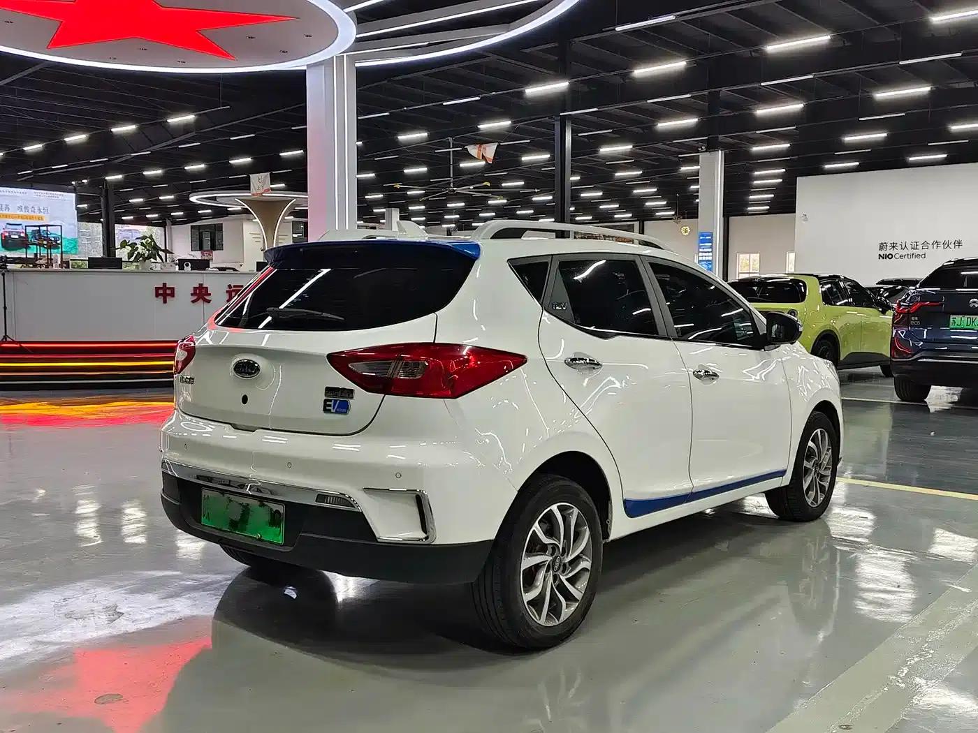 JAC iEV7S 2018 Smart Edition — миниатюра 6