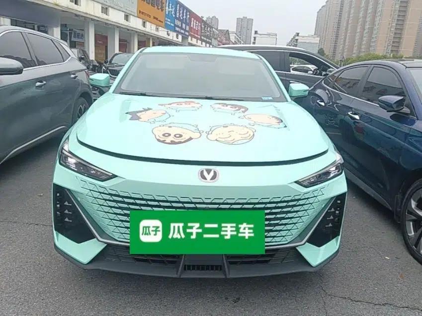 CHANGAN UNI-V iDD 2023 ZhiDian iDD 1.5T 113km Smart & Fun Version — миниатюра 2
