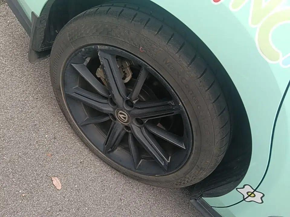 CHANGAN UNI-V iDD 2023 ZhiDian iDD 1.5T 113km Smart & Fun Version — миниатюра 10