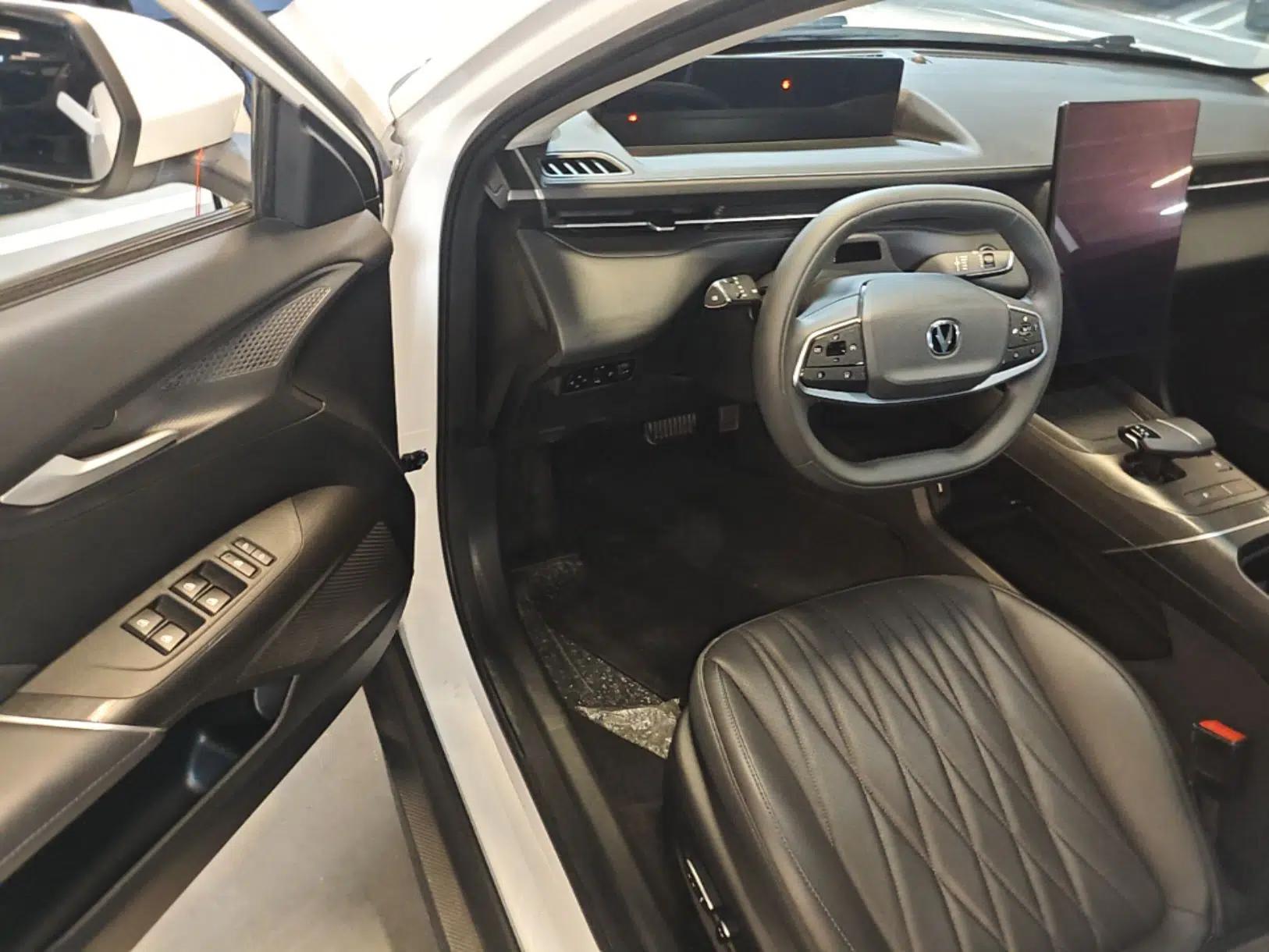 CHANGAN Eado DD 2023 Blue Whale NE 1.5T GDI DCT Navigation Model — миниатюра 18