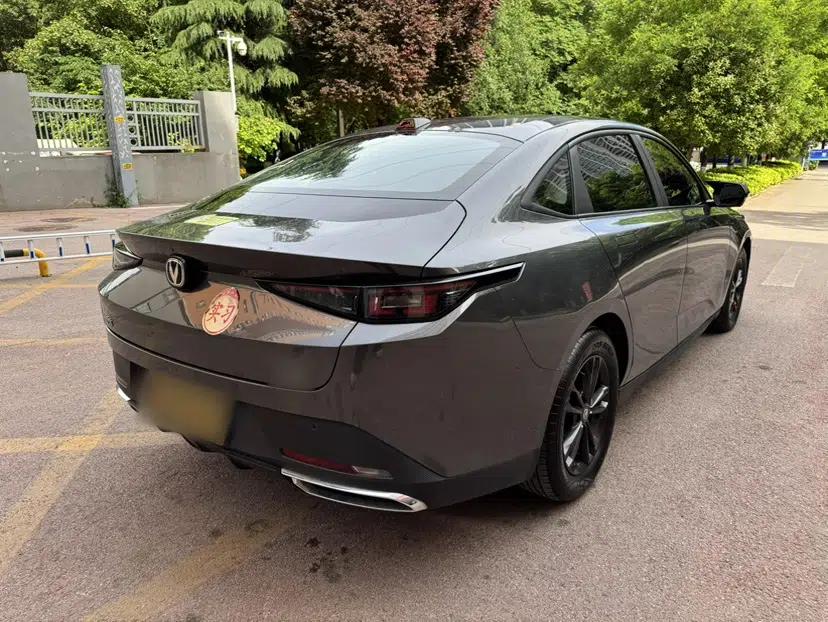 CHANGAN Eado DD 2023 Blue Whale NE 1.5T GDI DCT Prestige Model — миниатюра 6