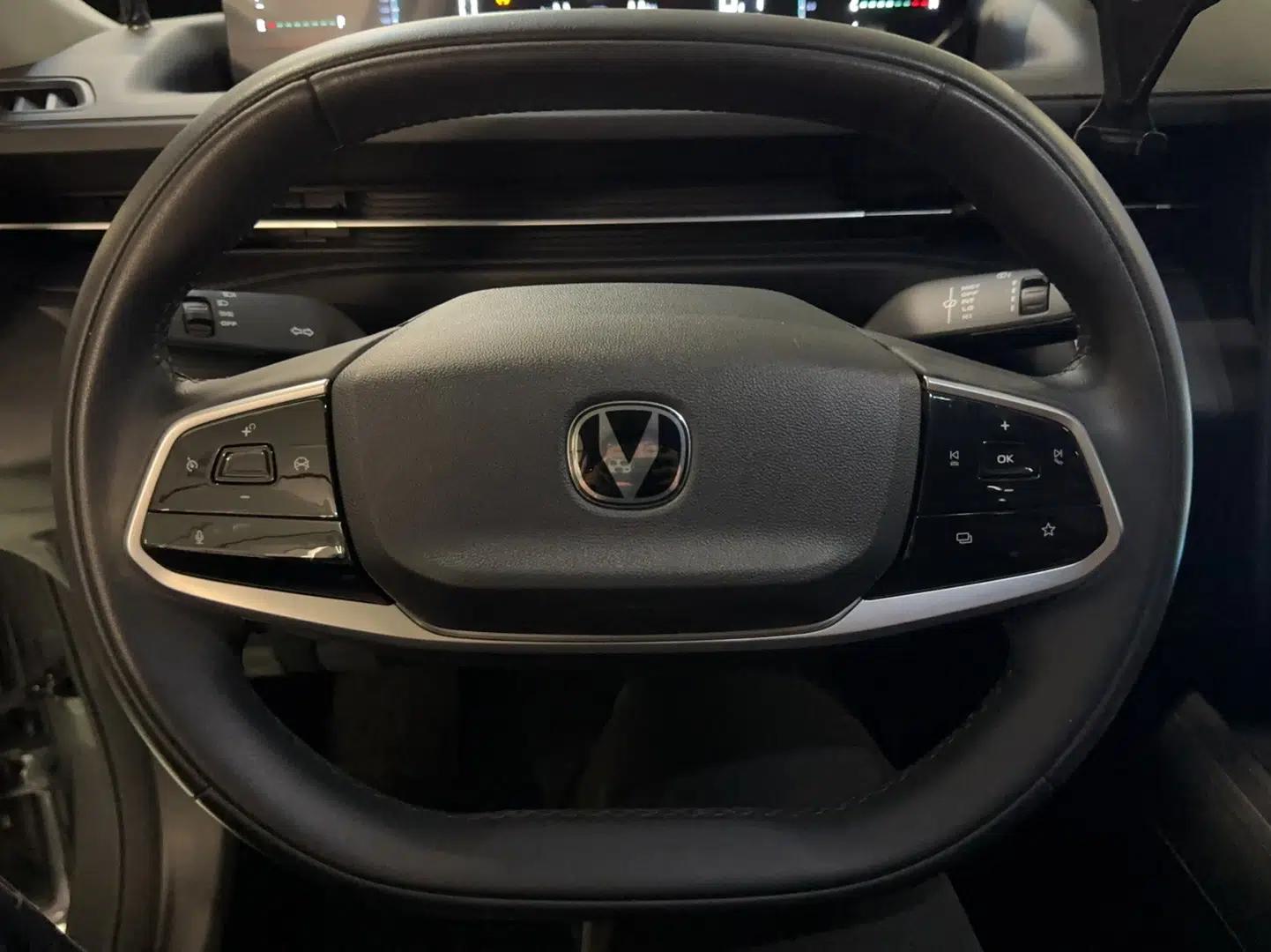 CHANGAN Eado DD 2023 Blue Whale NE 1.5T GDI DCT Prestige Model — миниатюра 8