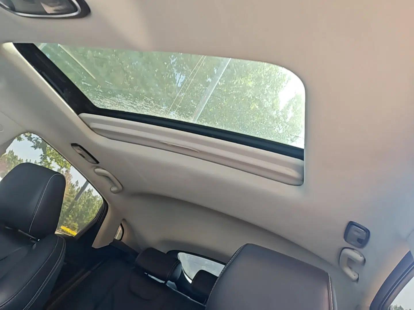 CHANGAN CS85 COUPE 2019 1.5T DCT Version China VI Standard — миниатюра 21