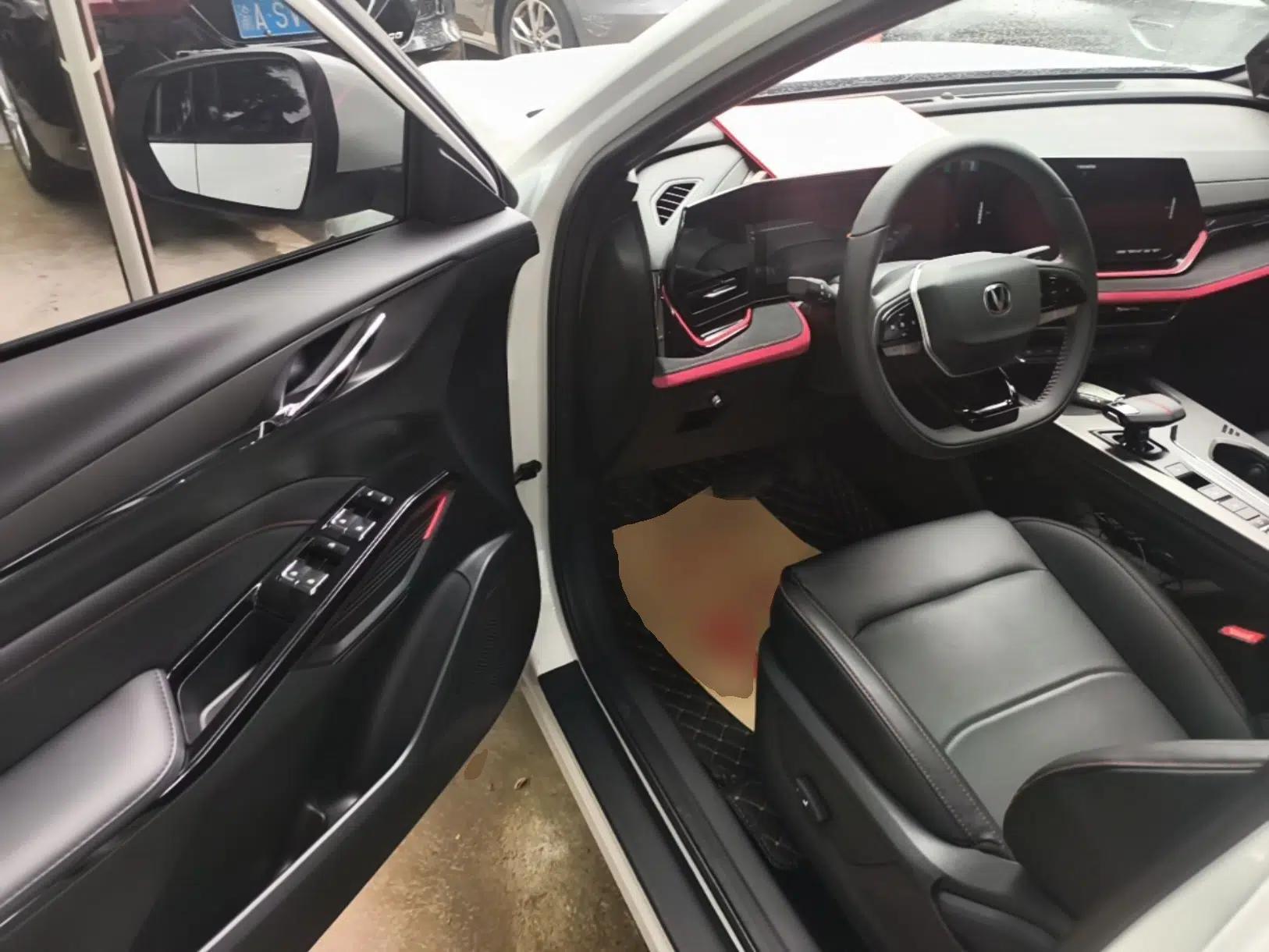 CHANGAN X5 PLUS 2025 1.5T DCT Excellence Edition — миниатюра 19