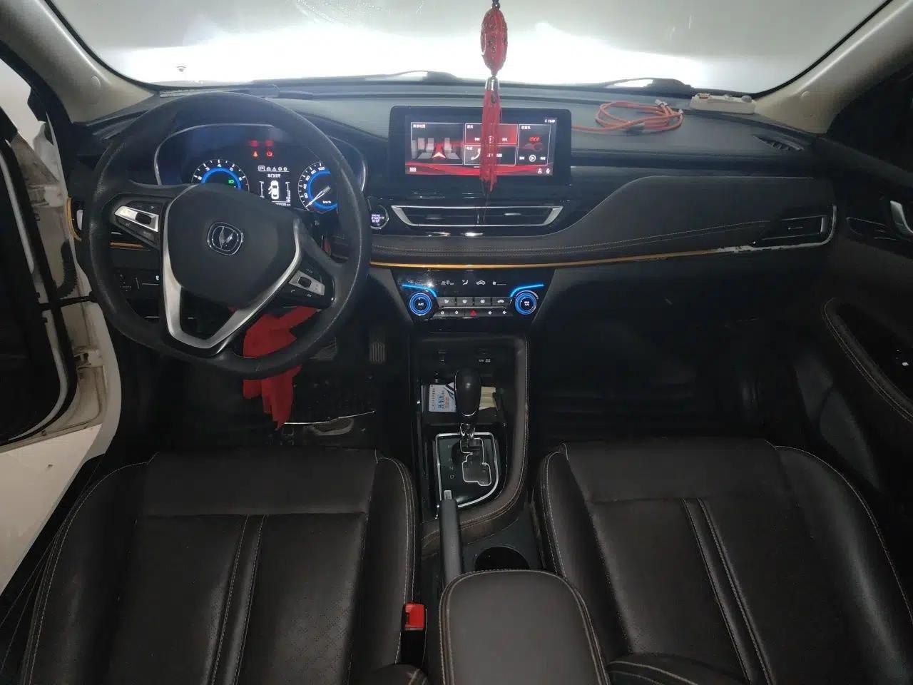 CHANGAN Eado DT 2018 1.6L Automatic Smart Enjoyment Model — миниатюра 10