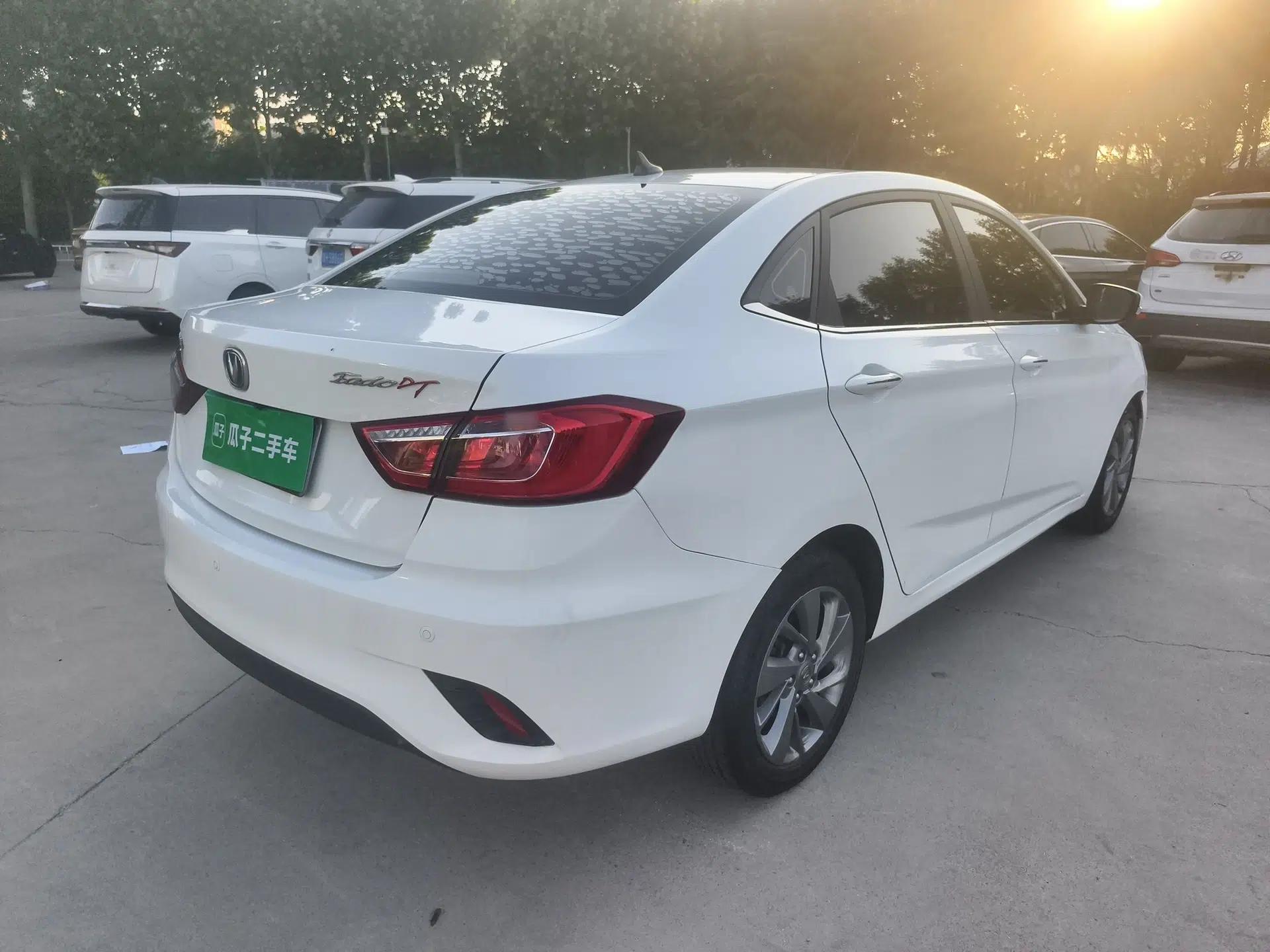 CHANGAN Eado DT 2018 1.6L Manual Smart Enjoyment Model — миниатюра 4