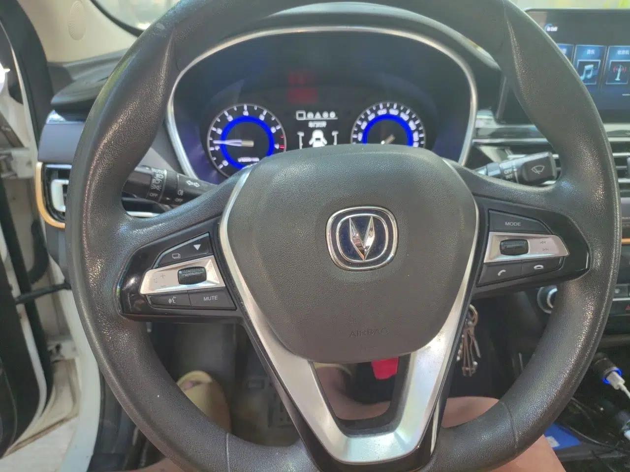 CHANGAN Eado DT 2018 1.6L Manual Smart Enjoyment Model — миниатюра 11