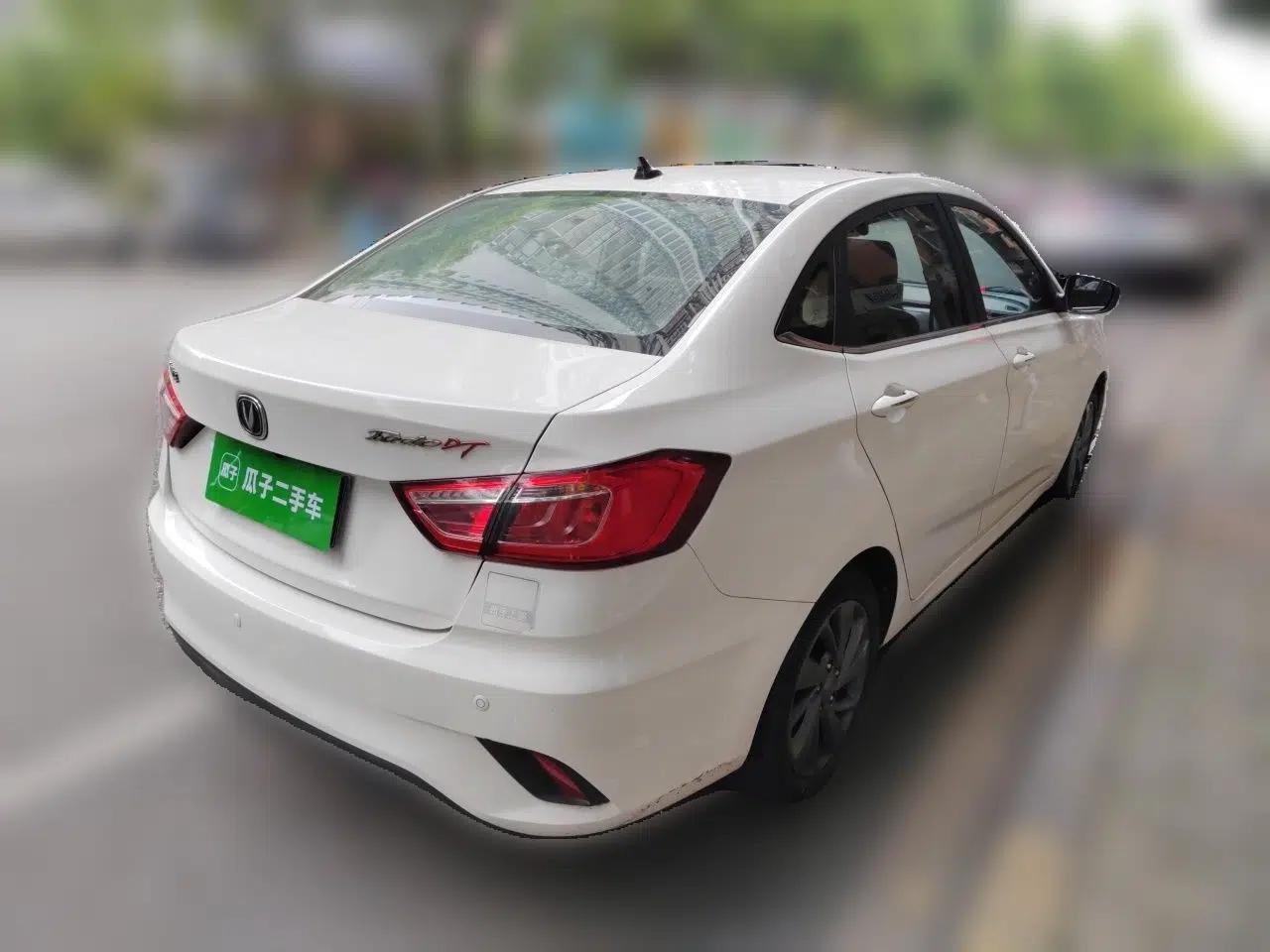 CHANGAN Eado DT 2018 1.6L Automatic Smart Enjoyment Model — миниатюра 6