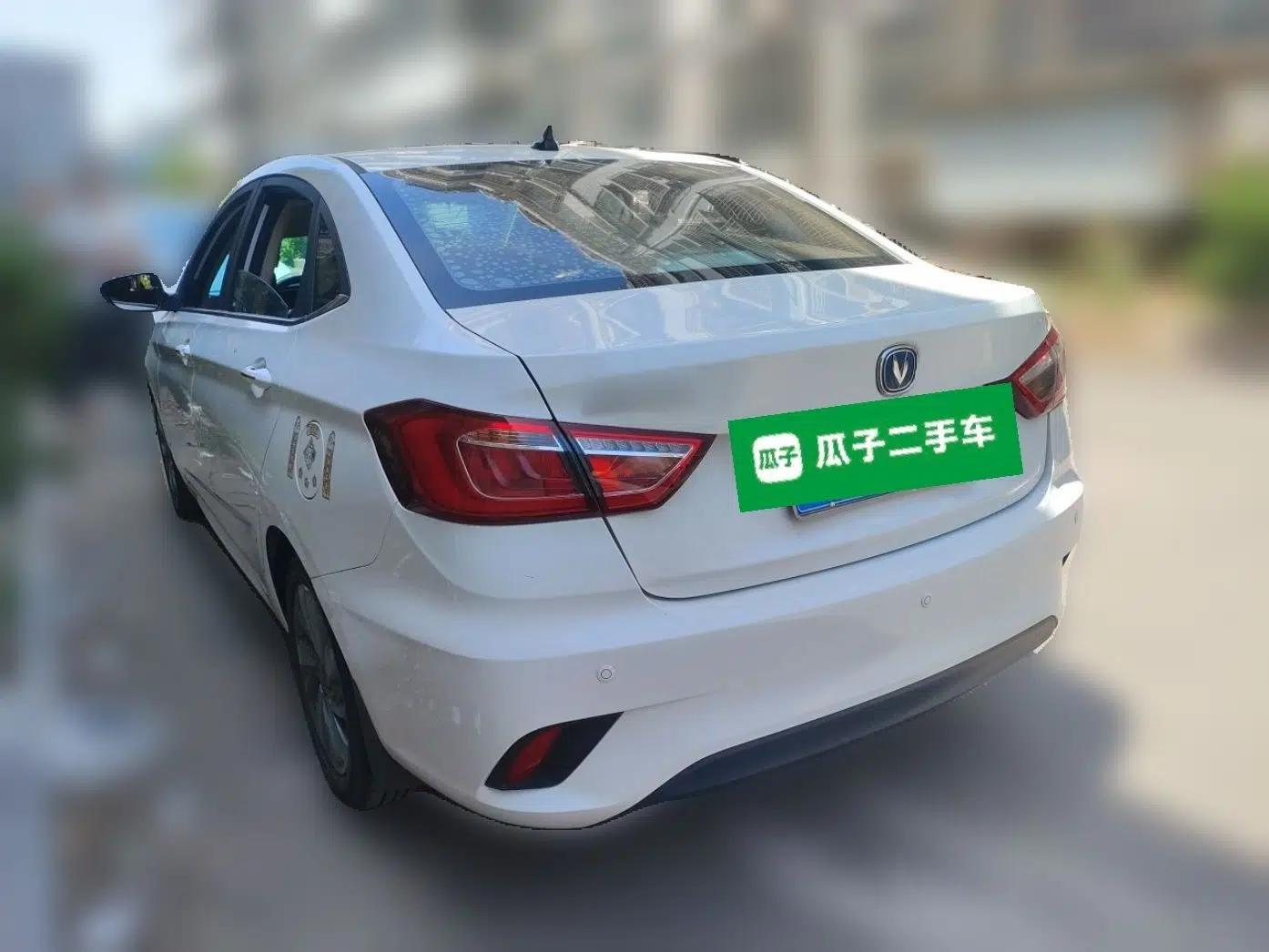 CHANGAN Eado DT 2018 1.6L Manual Smart Enjoyment Model — миниатюра 4