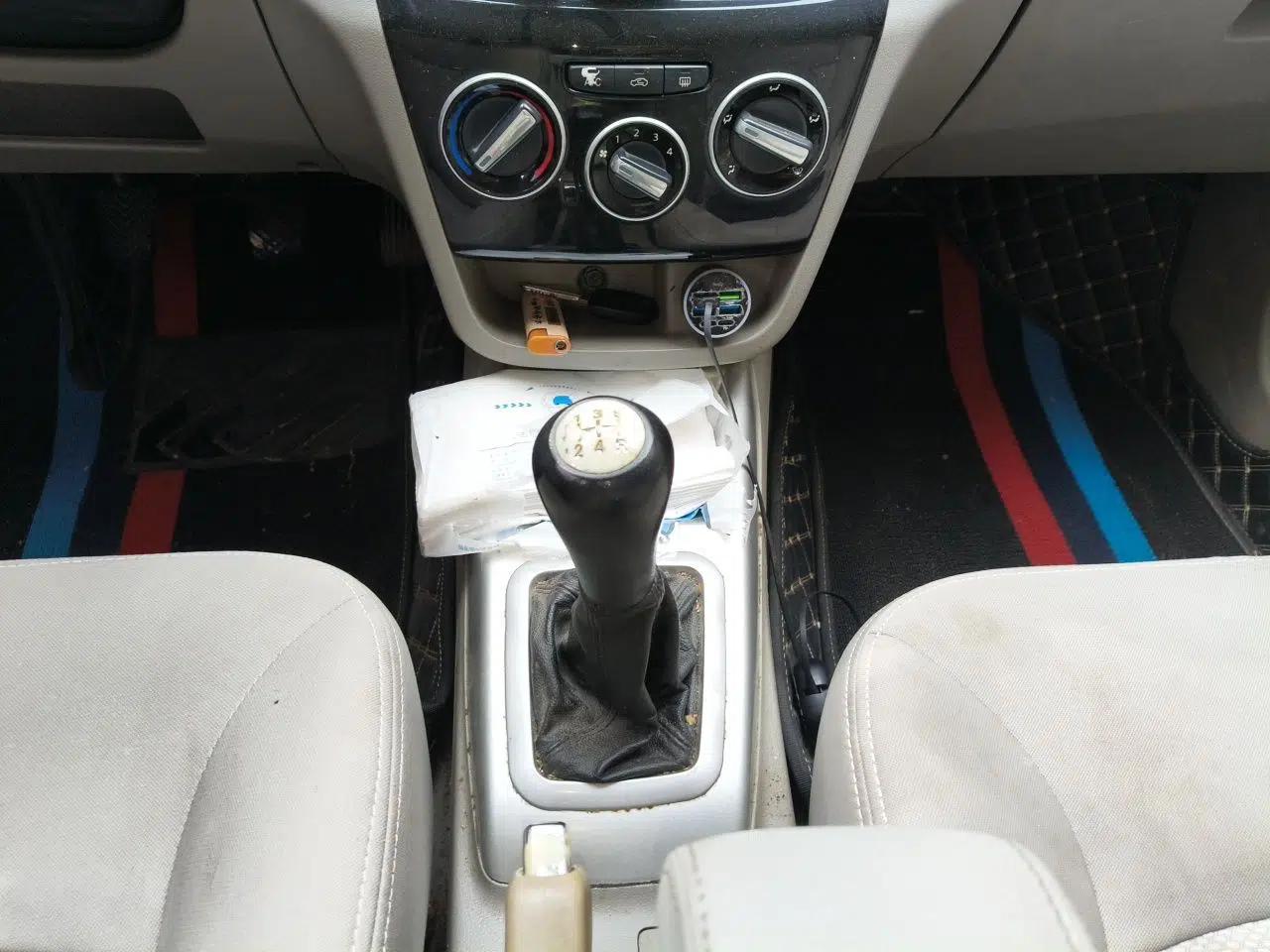 CHANGAN Alsvin V3 2015 1.4L Manual Meiman Model China IV Standard — миниатюра 15
