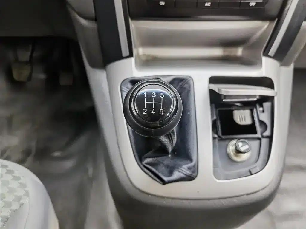 Jinbei Express 2020 2.0L Upgraded Version National VI Standard 6-Seater 1TZS — миниатюра 13