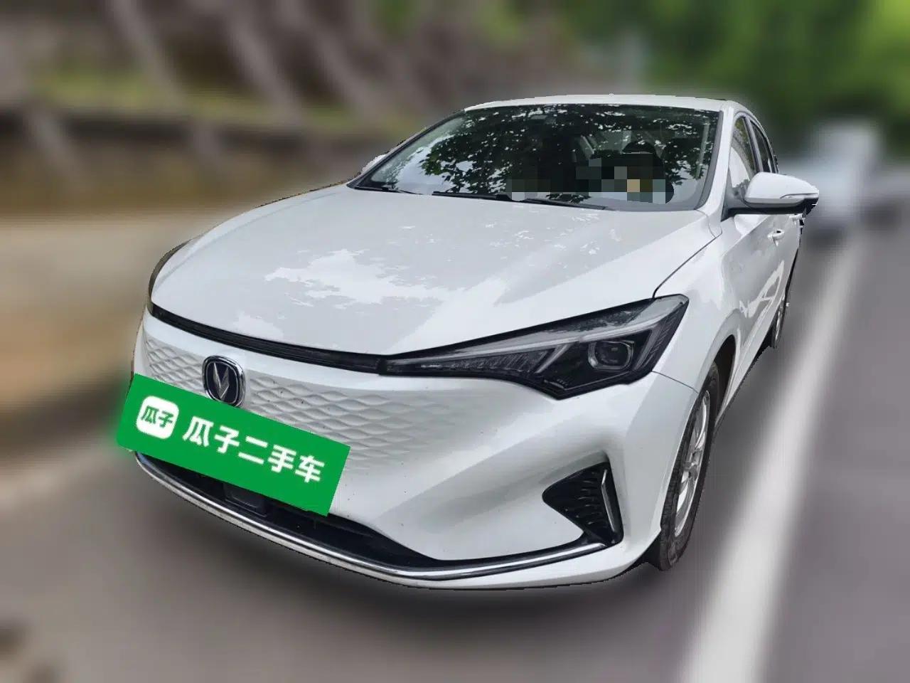 CHANGAN Eado New Energy 2022 EV460 Smart Ride-Hailing Edition – Lithium Iron Phosphate — миниатюра 1