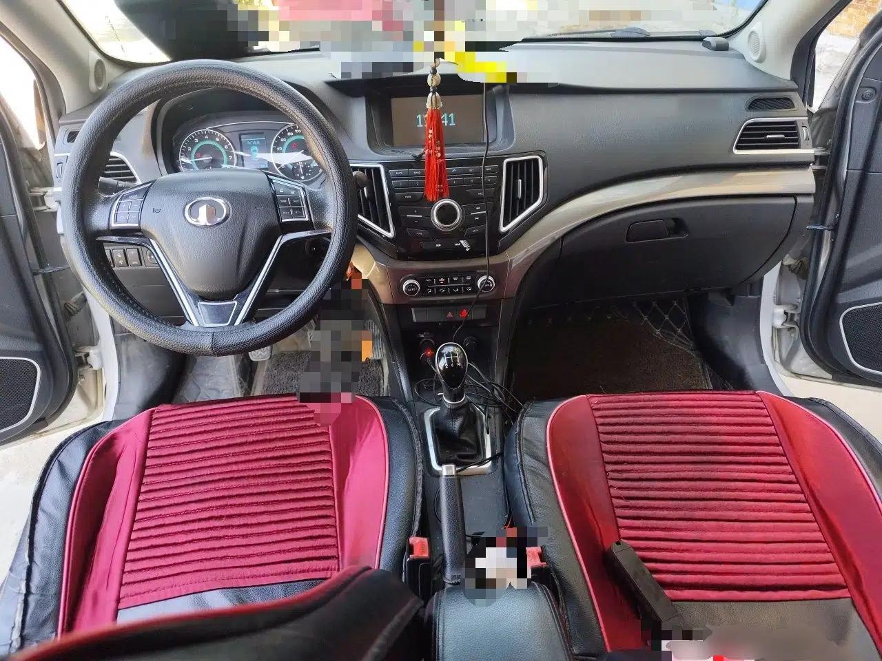 Great Wall C30 2015 1.5L Manual Luxury Model — миниатюра 10