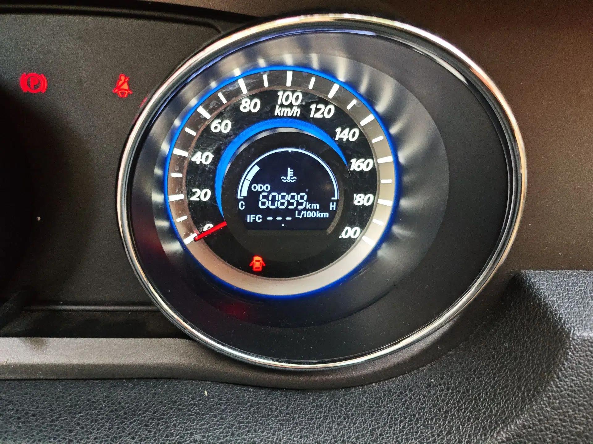 Great Wall C30 2013 1.5L Manual Comfort Model — миниатюра 13
