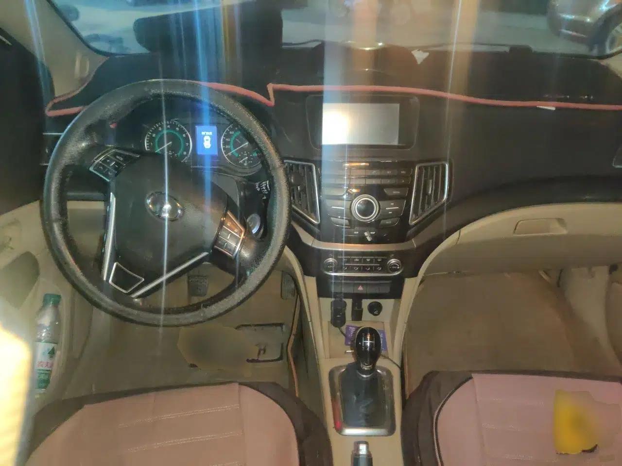Great Wall C30 2015 1.5L Manual Comfort Model — миниатюра 10