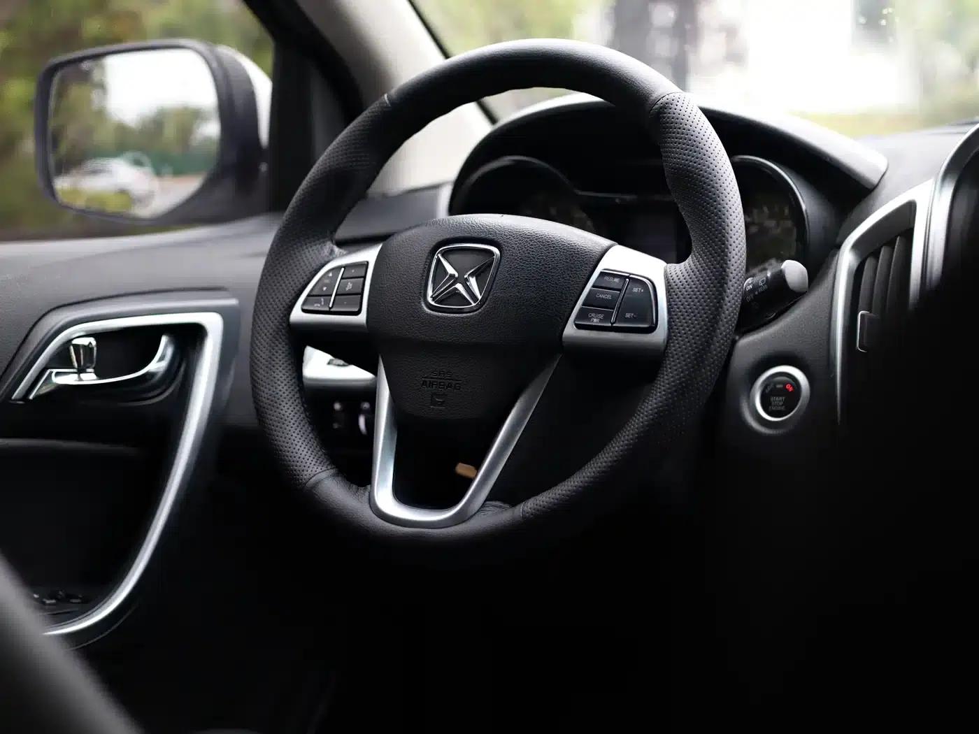 Yusheng S350 2016 2.4T Automatic 2WD Diesel Luxury 5-Seater — миниатюра 24