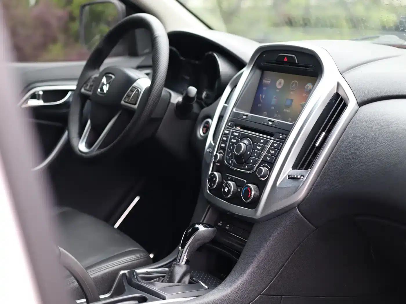 Yusheng S350 2016 2.4T Automatic 2WD Diesel Luxury 5-Seater — миниатюра 30