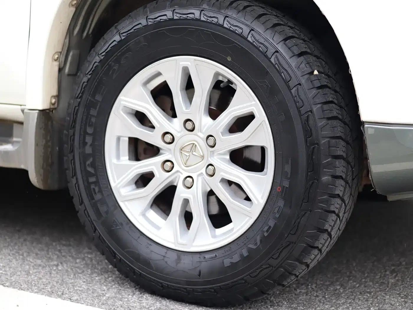 Yusheng S350 2016 2.4T Automatic 2WD Diesel Luxury 5-Seater — миниатюра 32