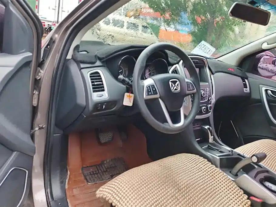 Yusheng S350 2013 2.4T Automatic 2WD Diesel Luxury 5-Seater — миниатюра 12
